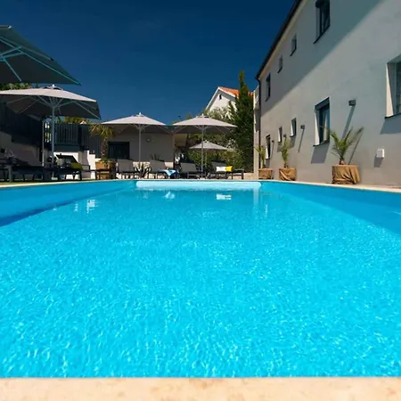 With Pool In Krk-insel Krk 45773